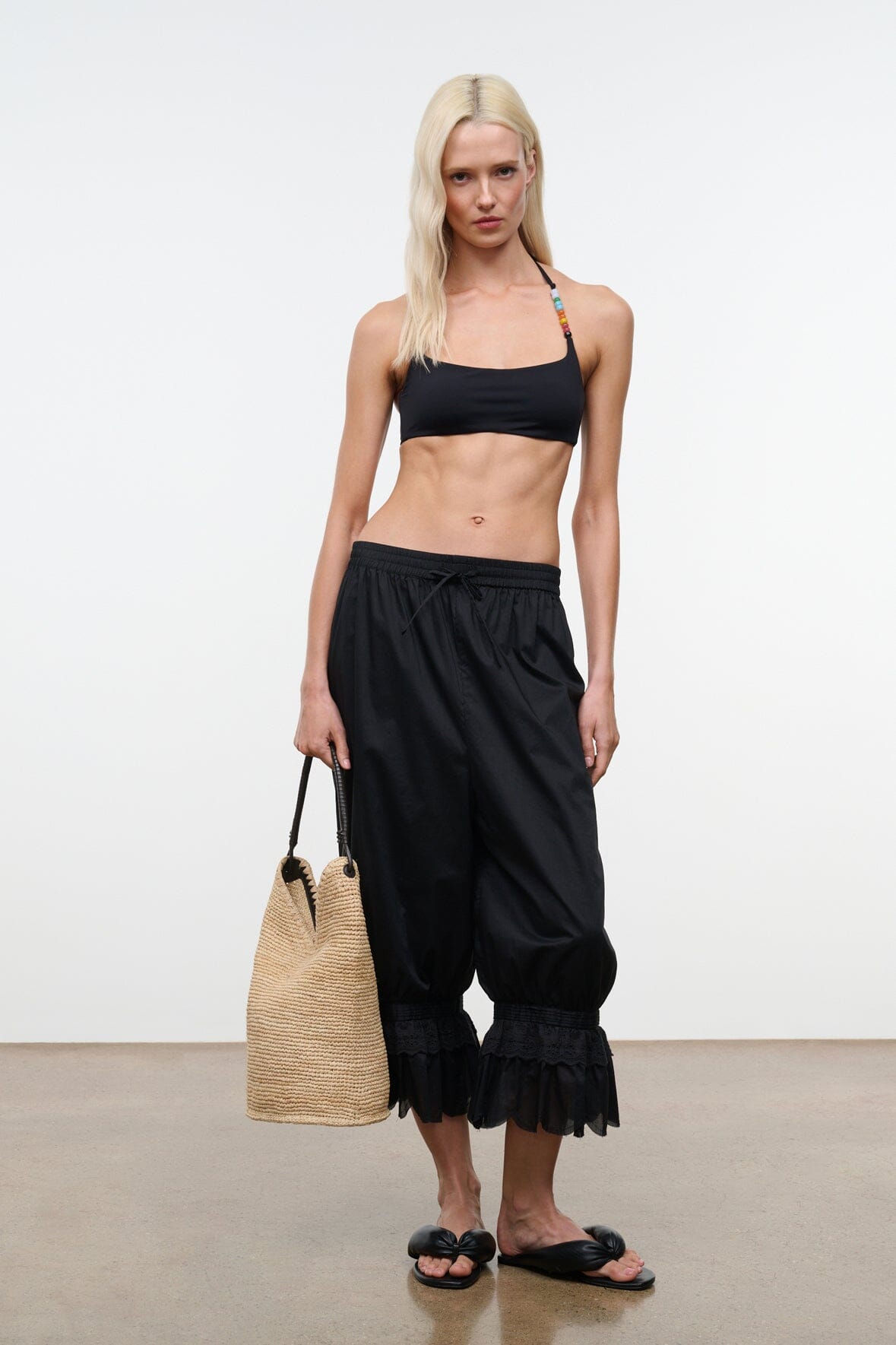 JUNO THONG | BLACK